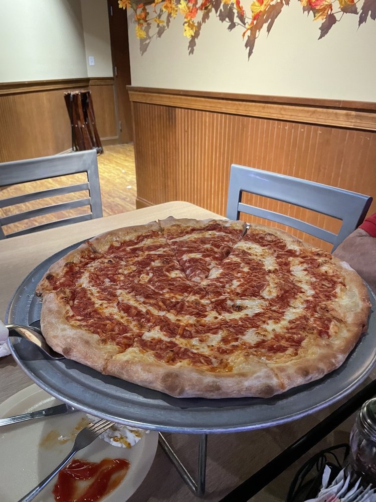 Grotto Pizza – West Bethany Restaurant